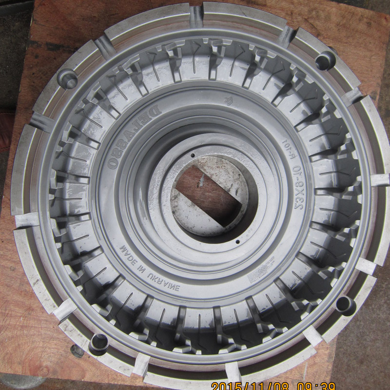 23x9-10 노펑크 타이어 mold